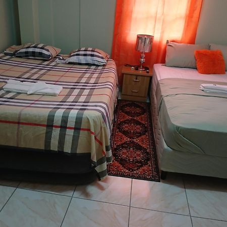 Natrue'S Haven Bed & Breakfast Marigot Dış mekan fotoğraf