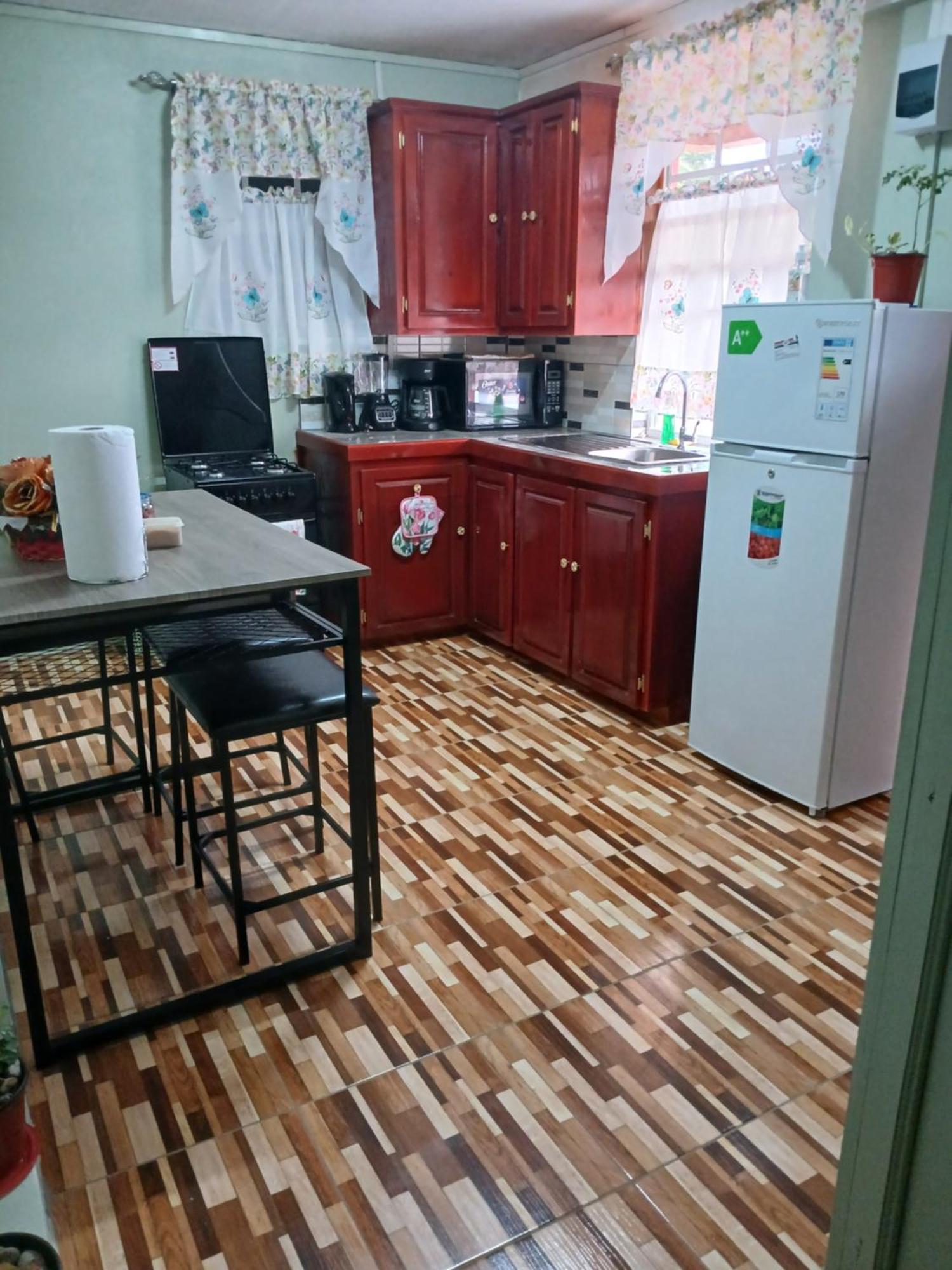 Natrue'S Haven Bed & Breakfast Marigot Dış mekan fotoğraf